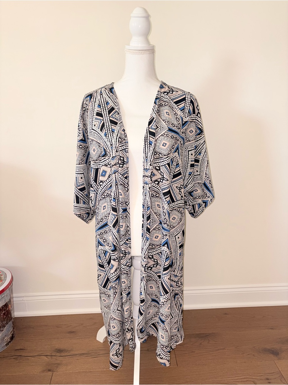 Gianni Bini Blue, Black, White Geometric Drape Cardigan